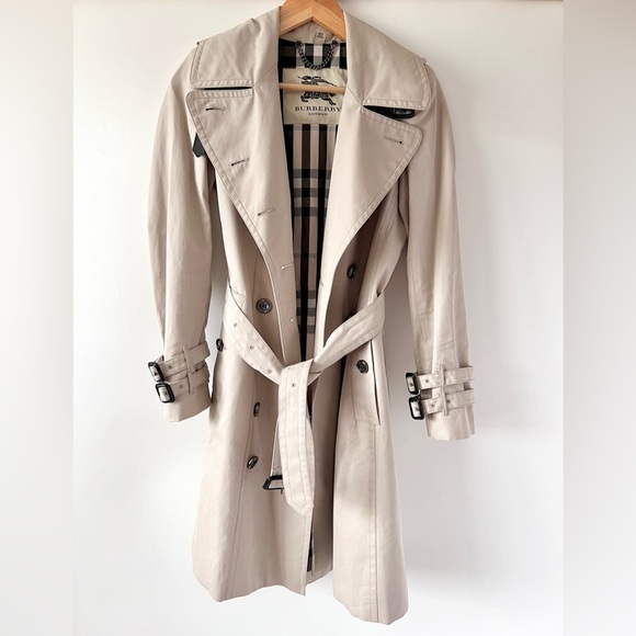 BURBERRY | Double Breasted Trench Coat Beige Cream Heritage UK 6 US 4 - Picture 2 of 16